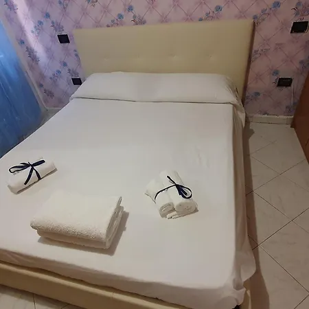 شقة Peschiera كيودجا